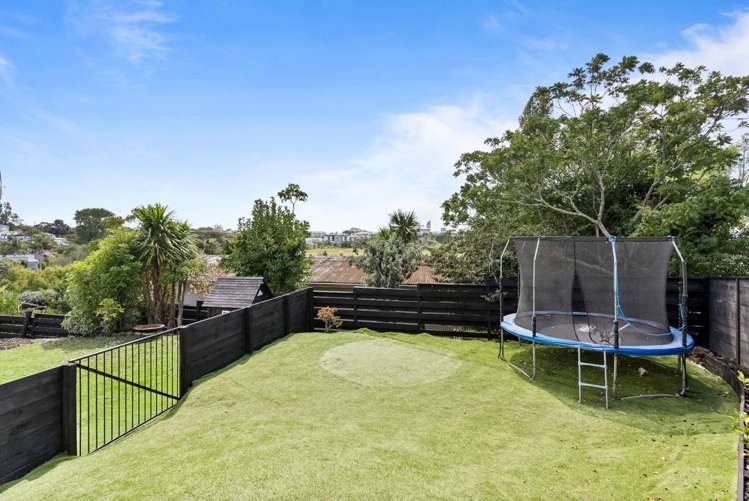 42 Deuxberry Avenue Northcote_17