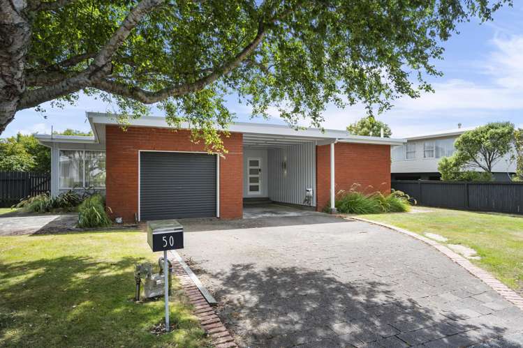50 Churton Drive Churton Park_25