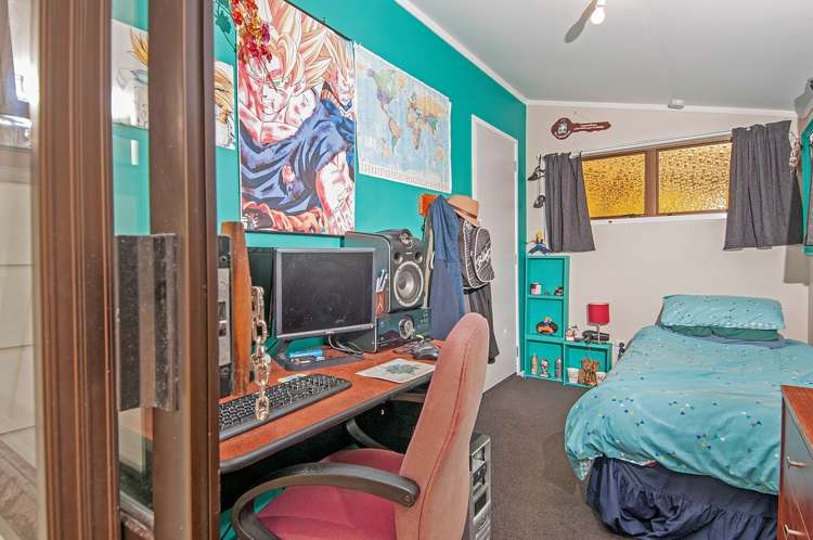 5 Glucina Place Glen Eden_12