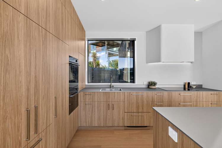 19b Inverness Lane Redcliffs_37