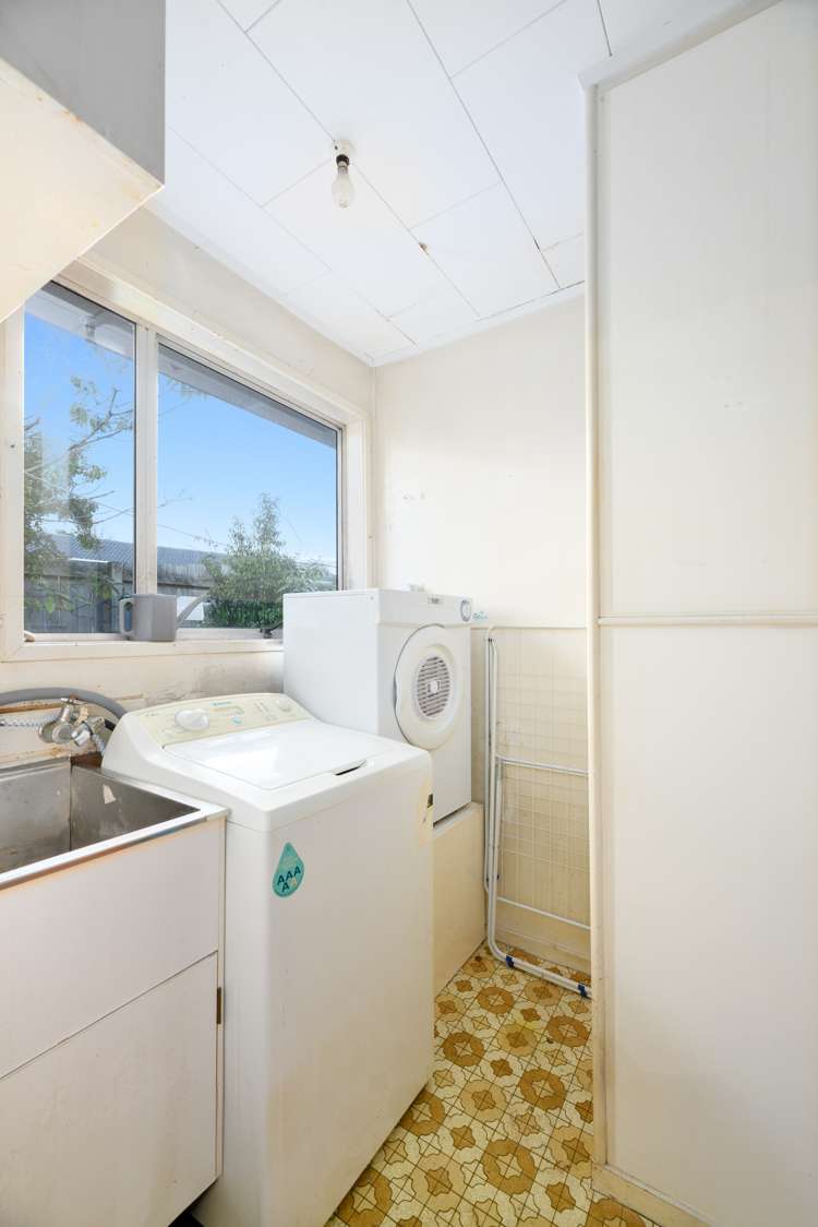 31 Mawney Road Henderson_19