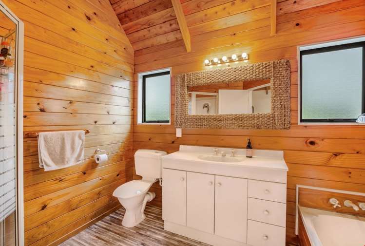 1682 Churchill Road Pukekawa_15