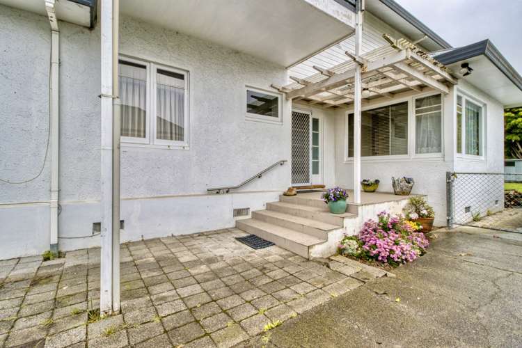 1008 Frederick Street West Mahora_15