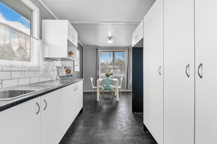 69 Homedale Street Pukehangi_6