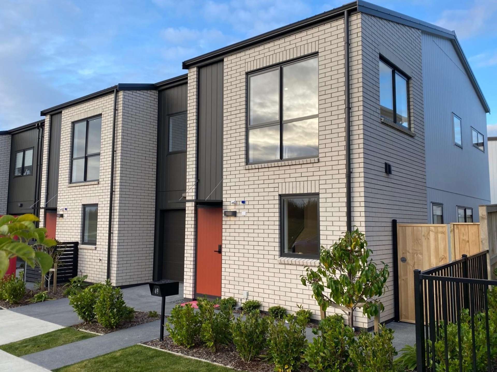 49 Nga Pona Toru Road Flat Bush_0