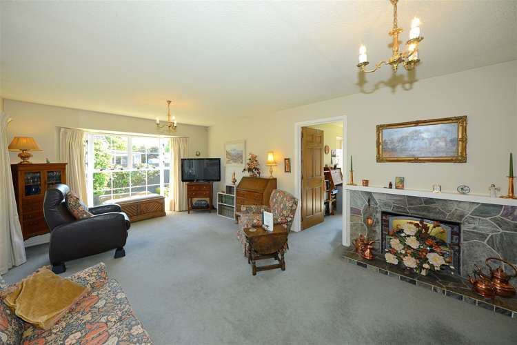 22 Ambleside Drive Burnside_3