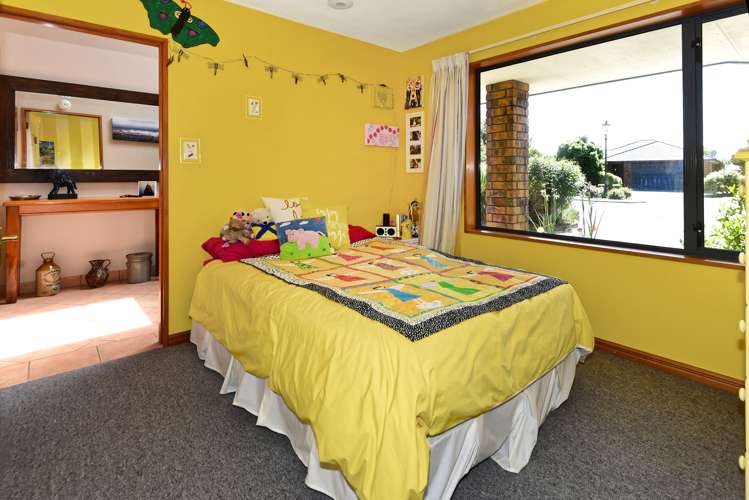 10 Brooker Place Kirwee_15