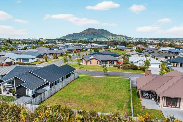 36 Huka Heights Drive Rangatira Park_9