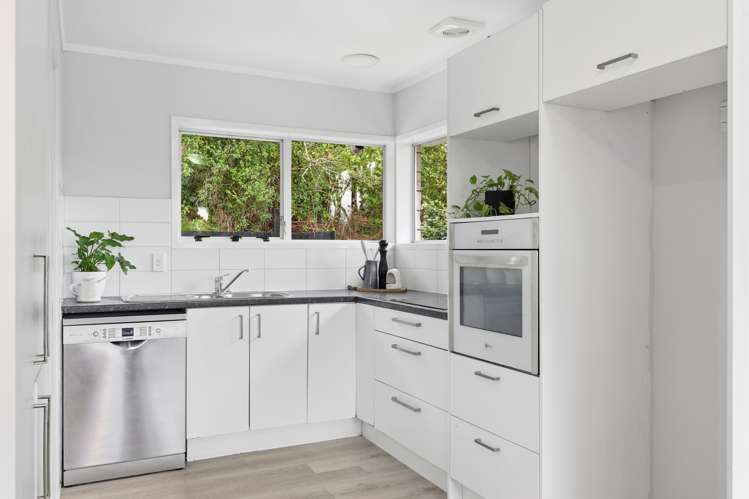 2/12 Mahuta Grove_5