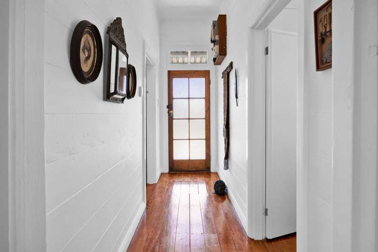 53 Fox Street Opunake_12