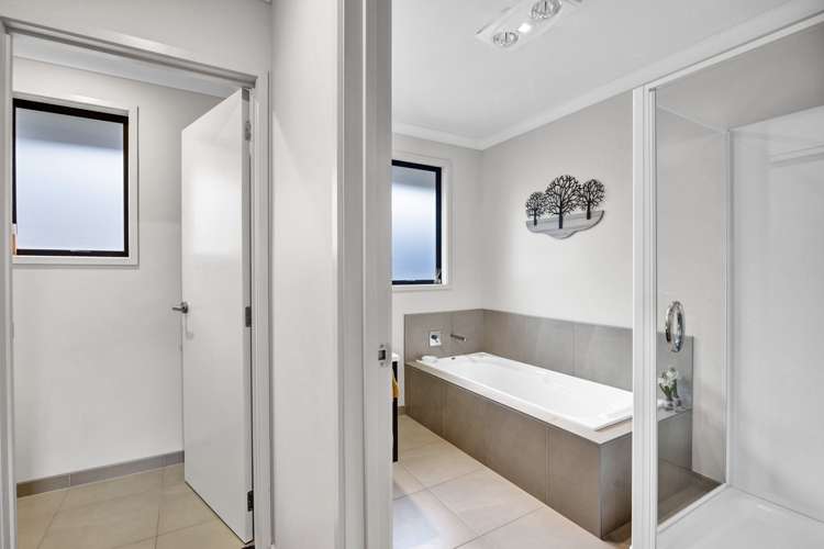 4 Manukaka Heights Hurdon_16