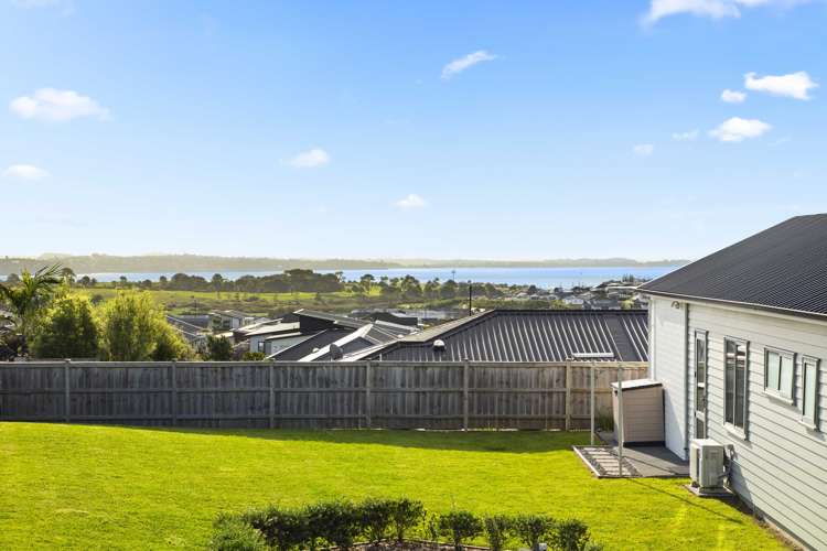 37 Motukaraka Drive Beachlands_30