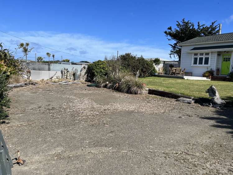14 Rangitane Street Himatangi Beach_15
