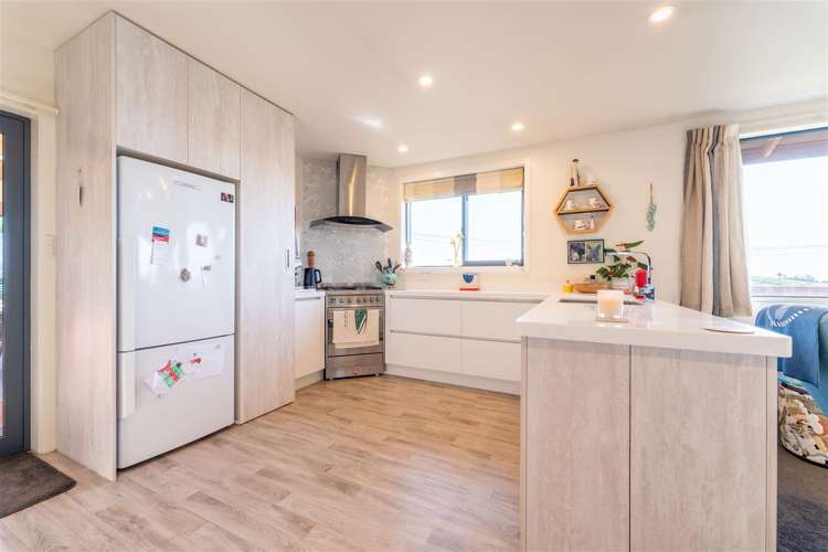 13a Cardiff Street Moeraki_6