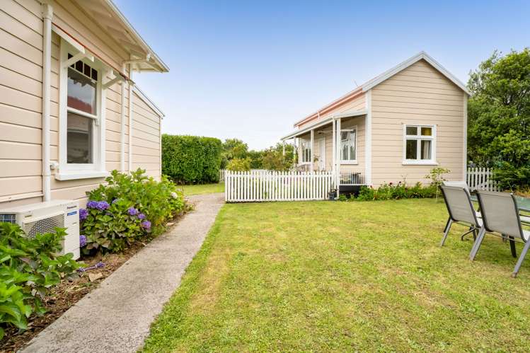 1245 Upland Road Egmont Village_4