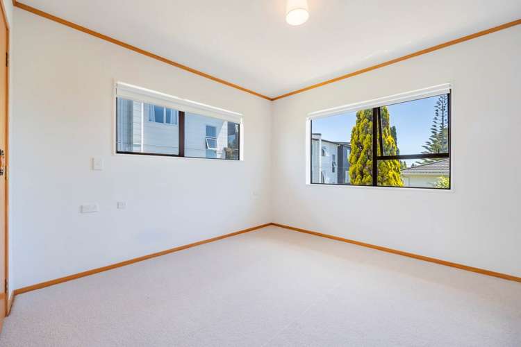 2/7 Deuxberry Avenue Northcote_11