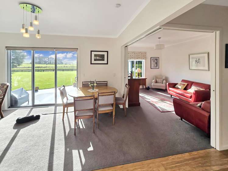 305 Parsons Road Weston_9