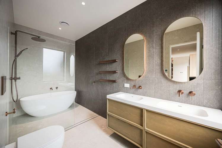 2/520 Beach Road Murrays Bay_15