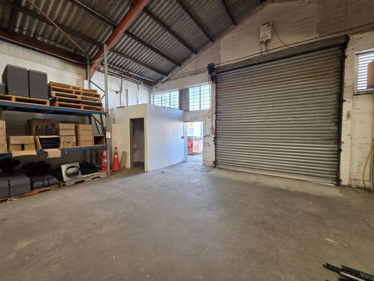 64 Waione Street Petone_6