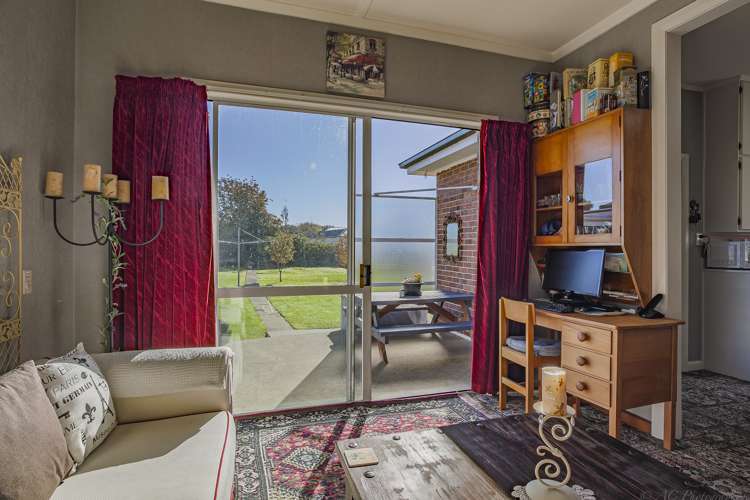 12 Hertford Street Kensington_6