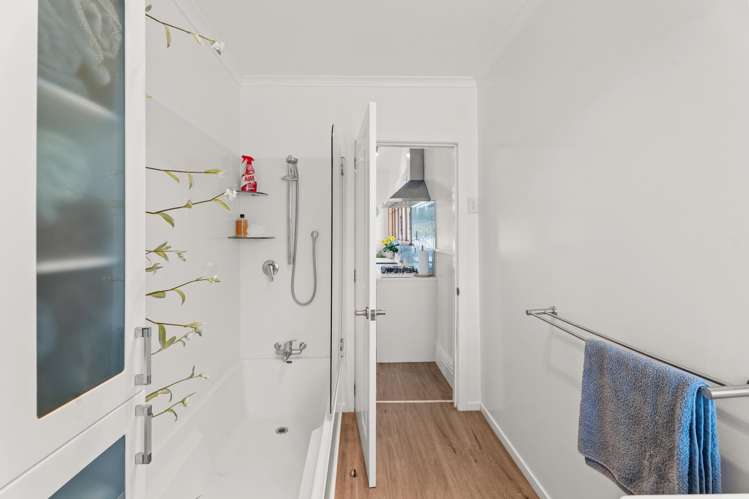 4 Handley Place Glen Avon_23