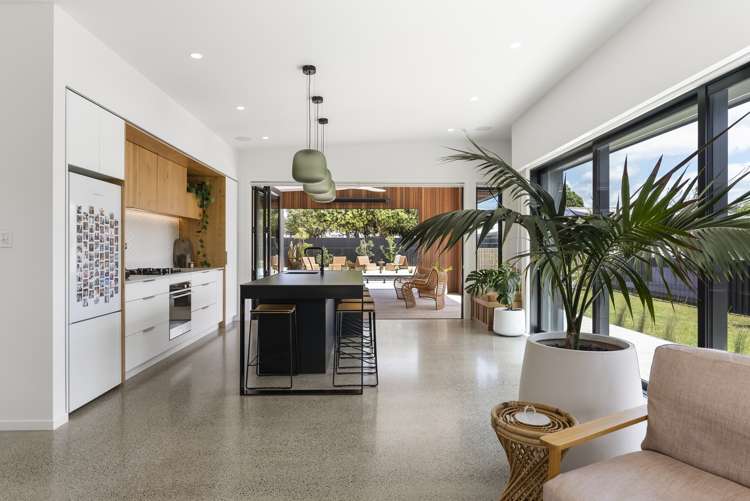 221 Sylvia Road Whangamata_10