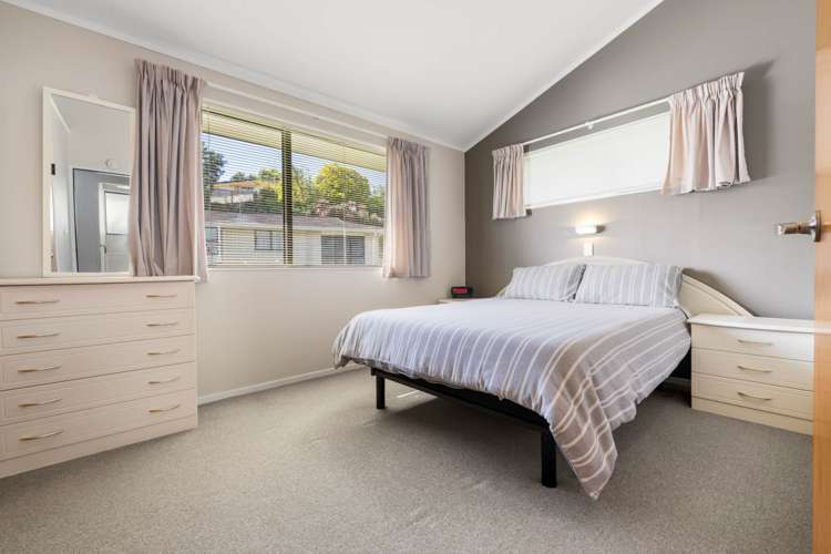 8 Dillon Way Otumoetai_11