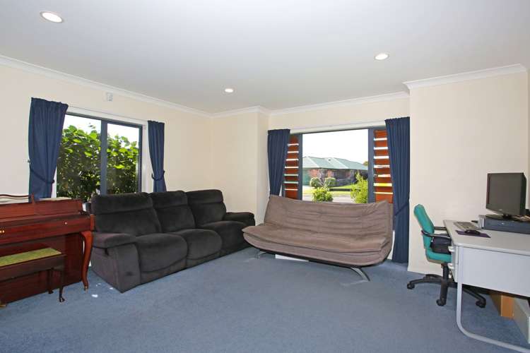 10 Wroxton Place Waiuku_9