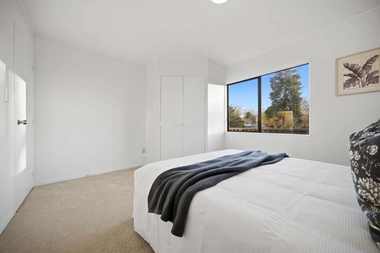 76B Chilcott Road Henderson_10