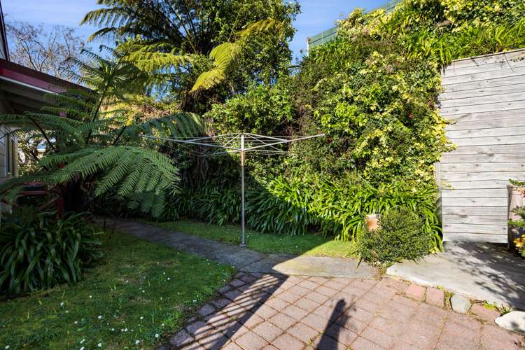 2/19 Kenmore Street Westown_8