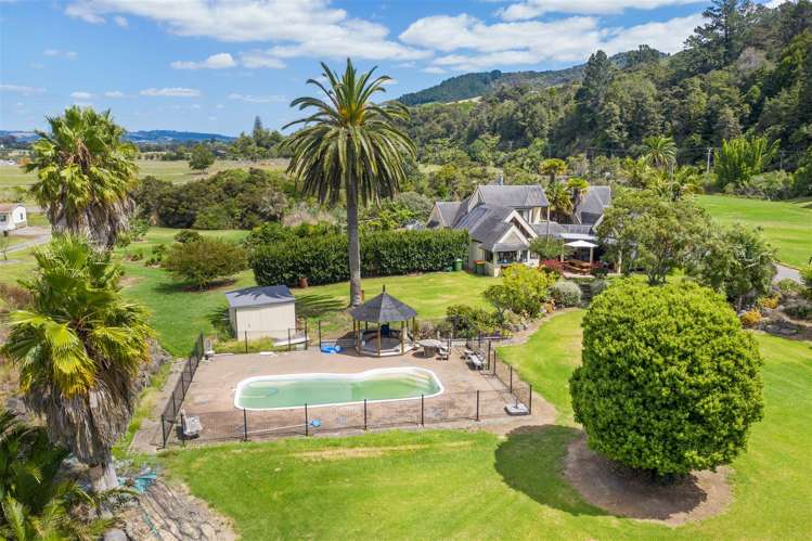 261 North Road Clevedon_25