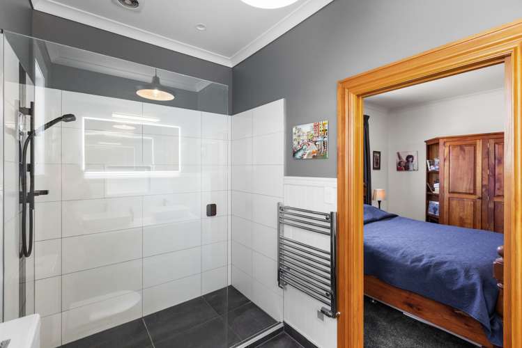 1 Roslyn Road Bluff Hill_16