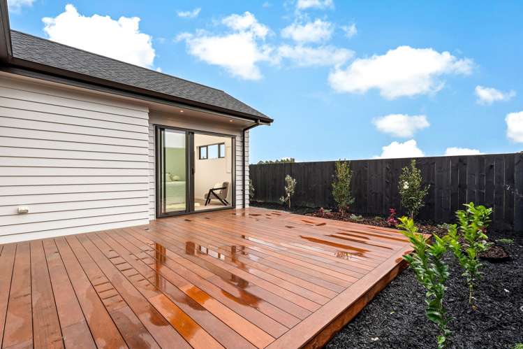 63 Huanui Drive Orewa_21