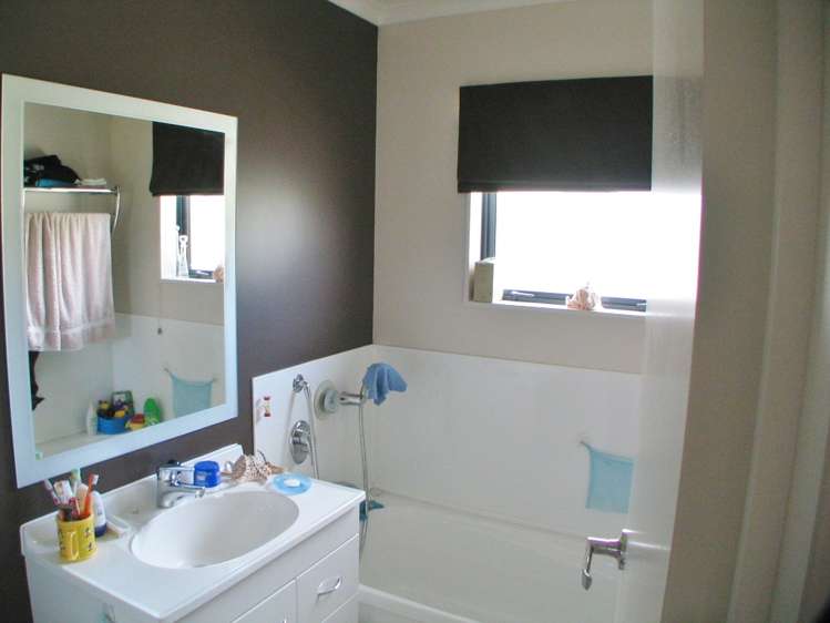 54 Hunter Place Manapouri_11