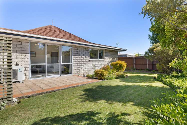 2/99 St Martins Road_0