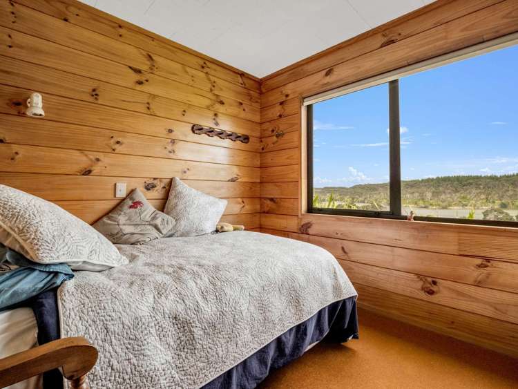 487 Wilson Road South Head Helensville_21