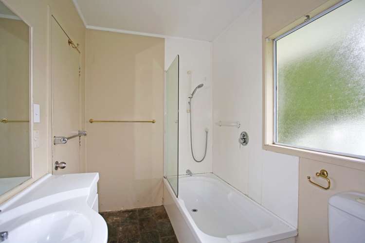 210 Morrison Road Pukekawa_23