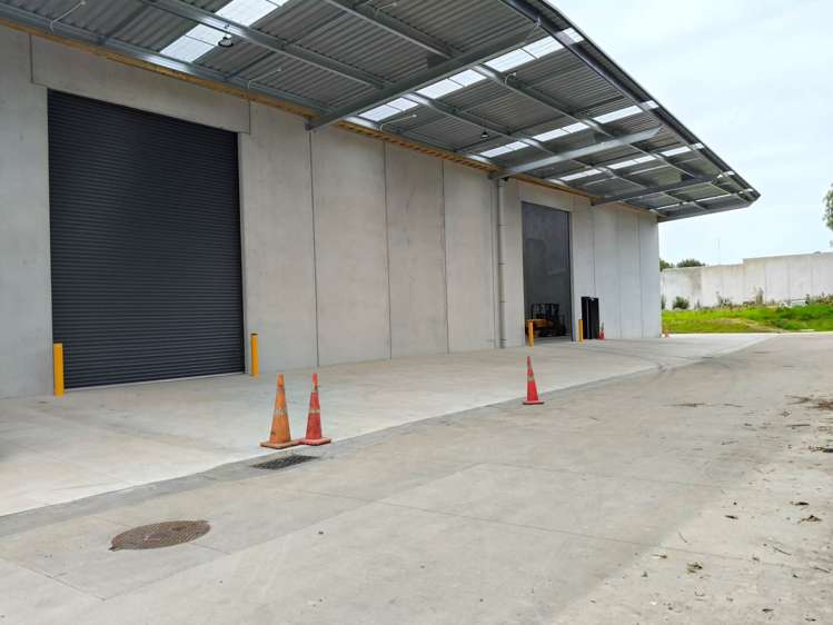 Unit A/190 Montgomerie Road_0