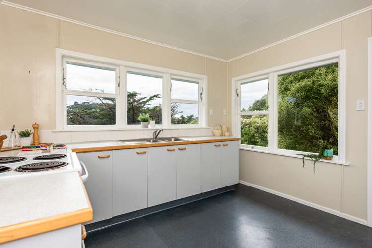 28a Collier Avenue Karori_12