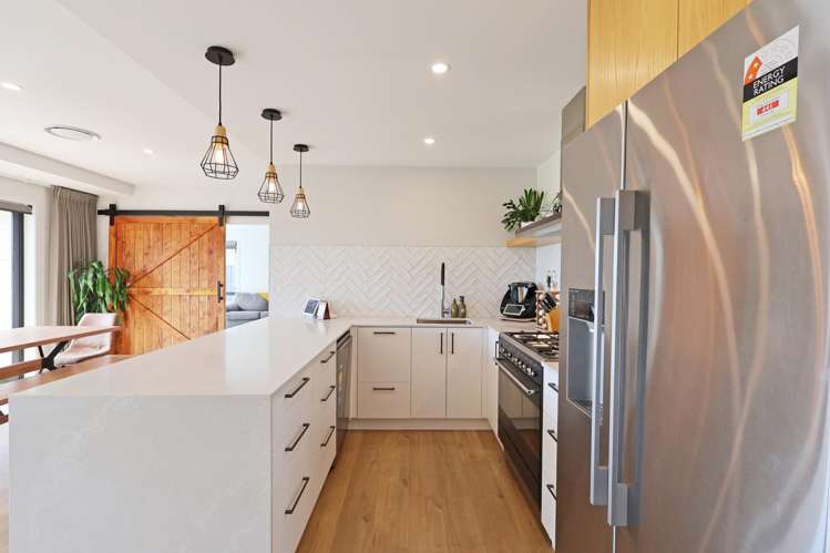 32 Lindsay Way Grasmere_6