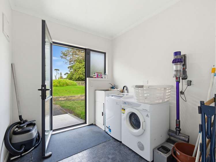 2149 Awhitu Rd Waiuku_16
