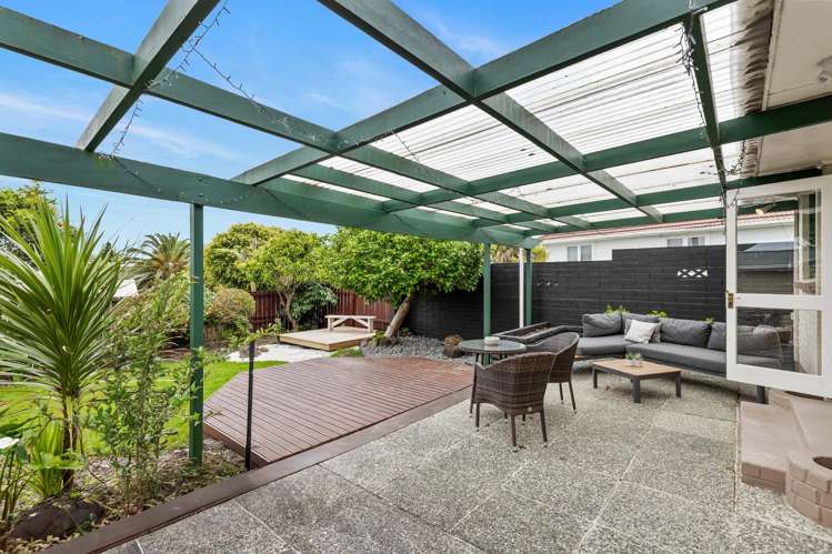 1/23 Duncan Avenue Te Atatu South_11