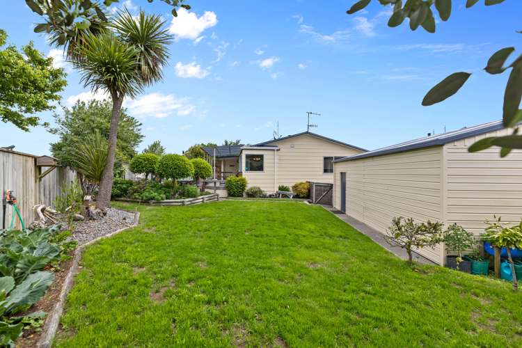 5 Avon Close Richmond Heights_13