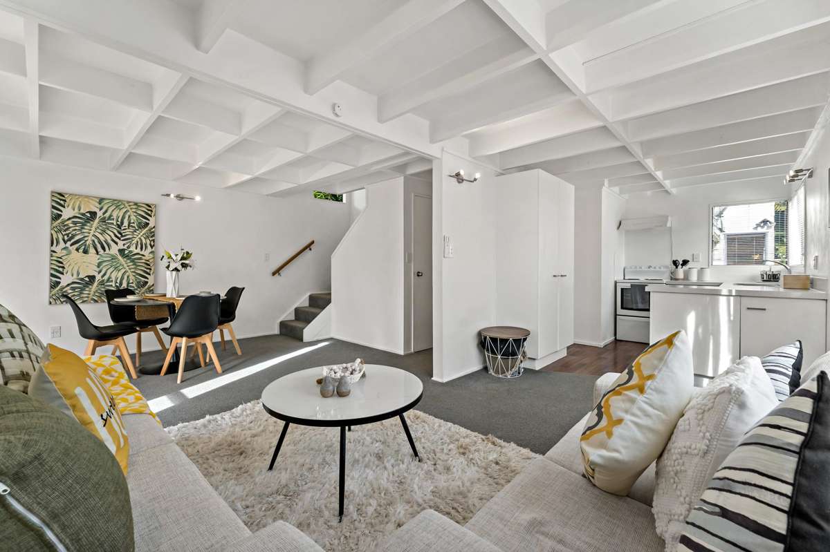 1/147 Spinella Drive_4