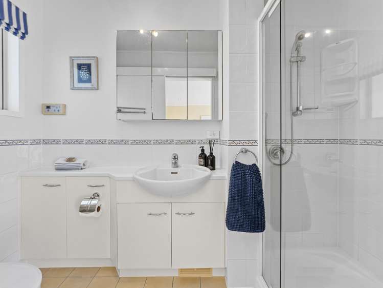 14 Clyside Avenue Half Moon Bay_18