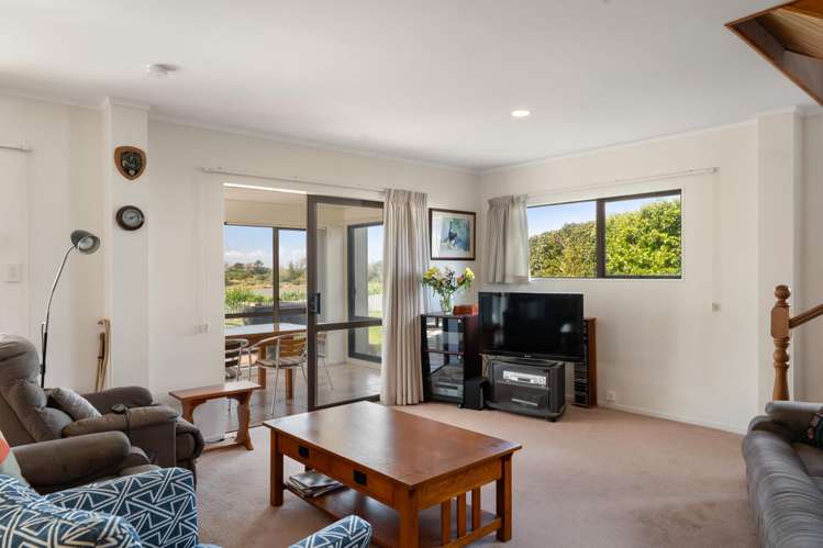 16 Pohutukawa Drive Athenree_12