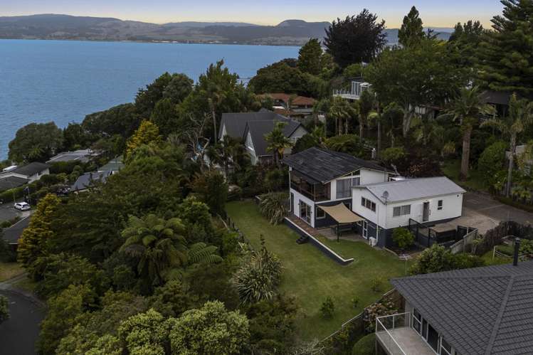 11 Tupara Crescent Kawaha Point_20