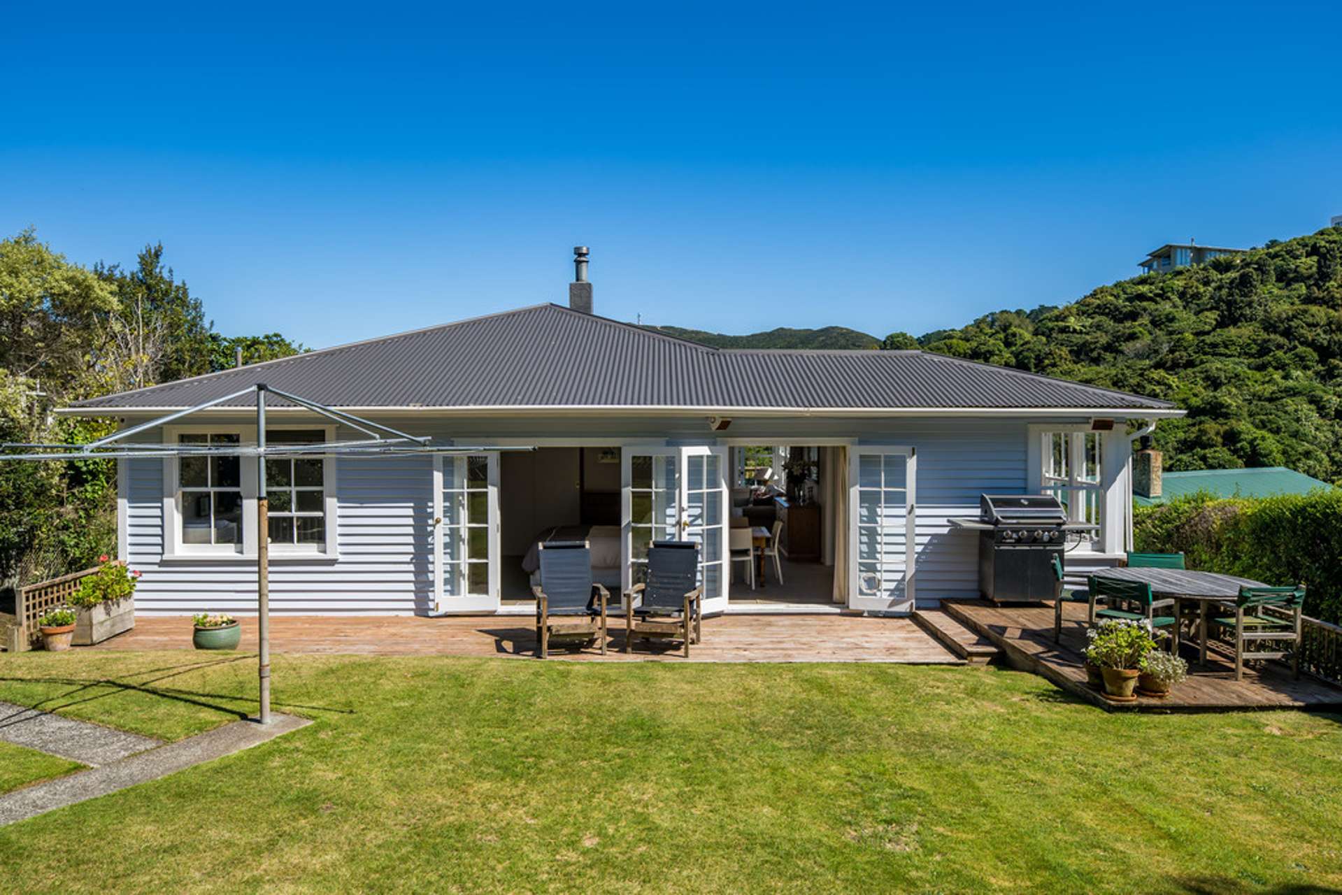 7 Victory Avenue Karori_0