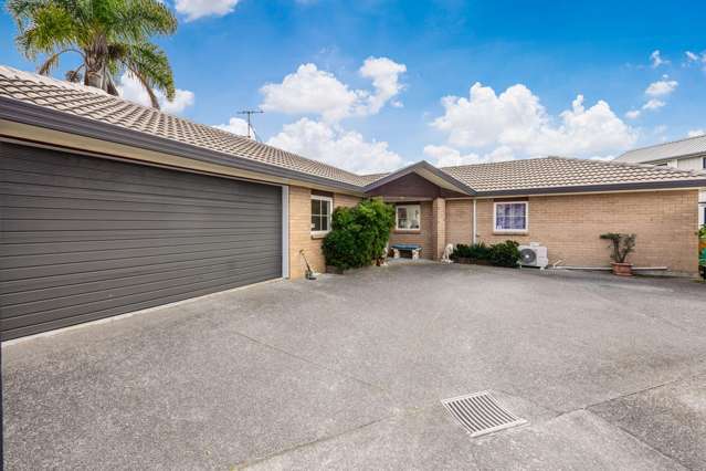 5A Busby Street Blockhouse Bay_1