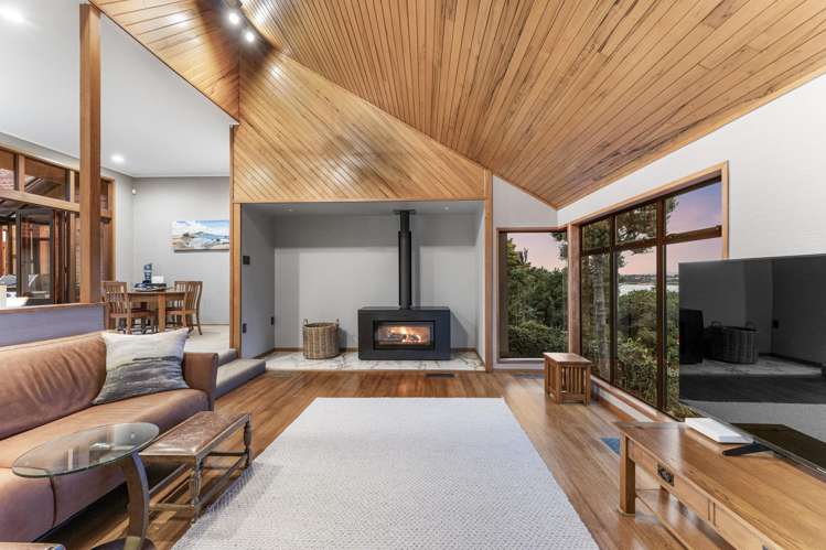 12 Elana Court Conifer Grove_11